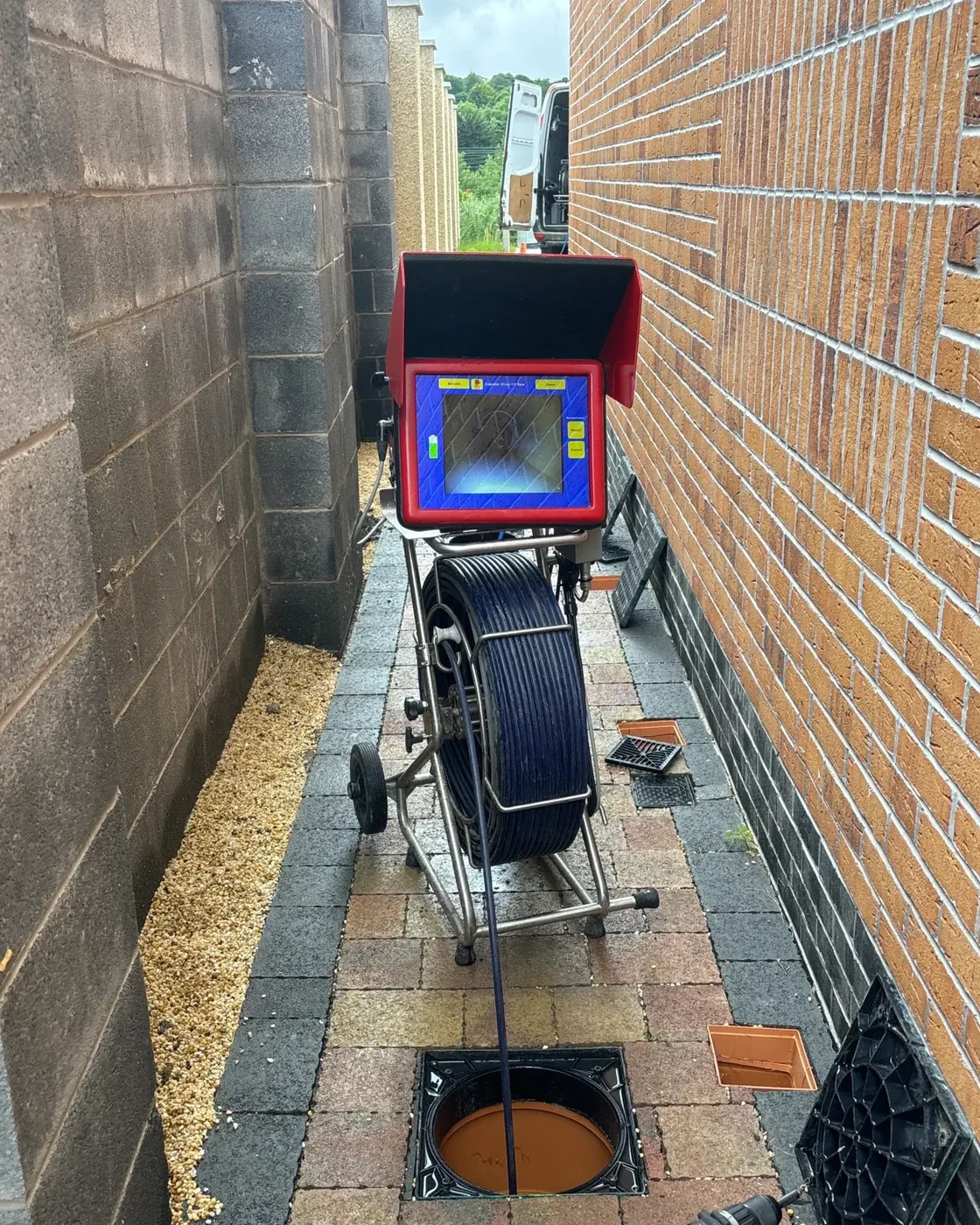 CCTV survey from an outside chamber